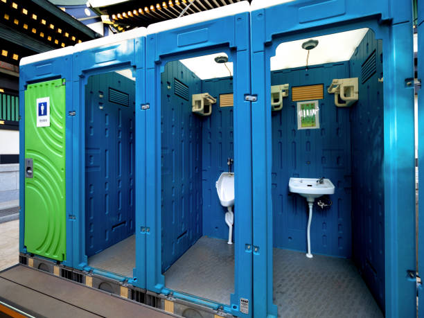 Best Porta potty rental near me  in Oak Creek, WI