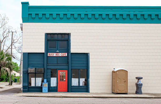 Best Porta potty rental near me  in Oak Creek, WI