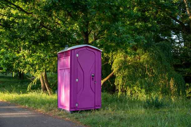 Best Portable toilet rental cost  in Oak Creek, WI