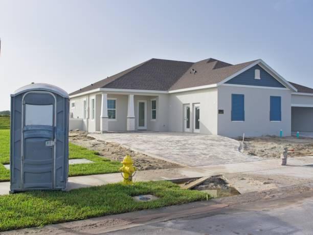 Best Portable bathroom rental  in Oak Creek, WI